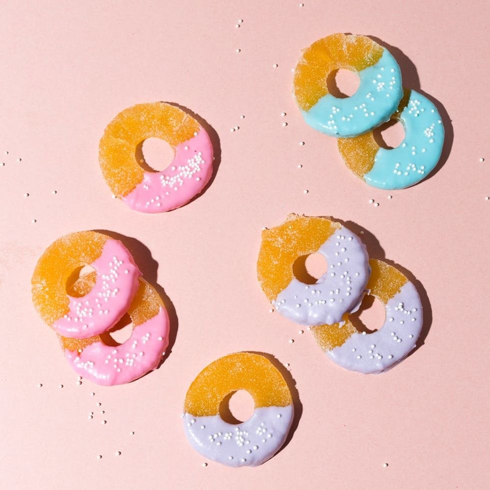 Color-Dipped Candied Pineapple Recipe