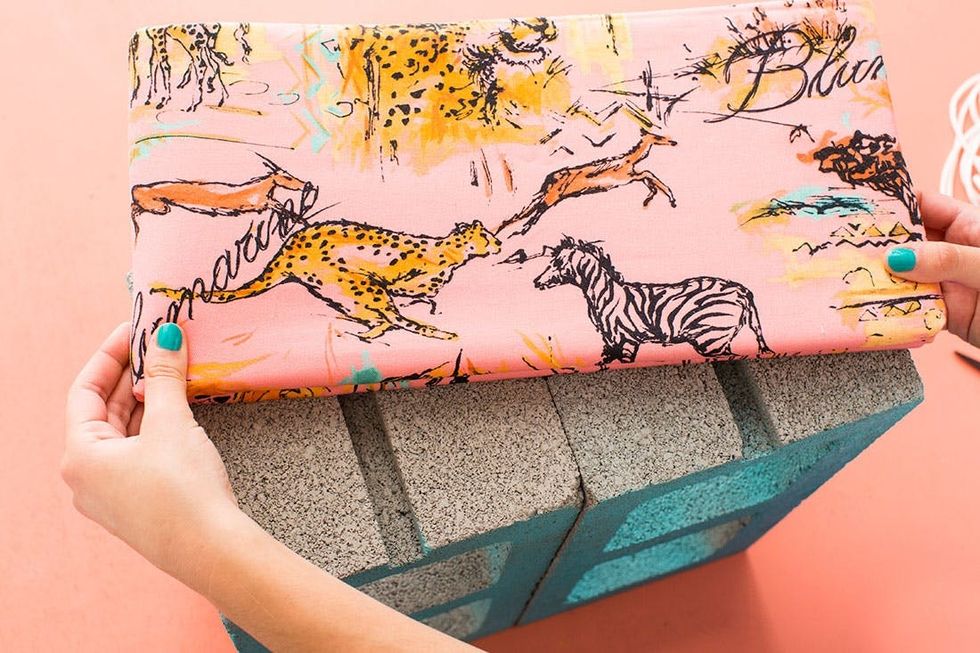 Concrete_Block_Stool_006