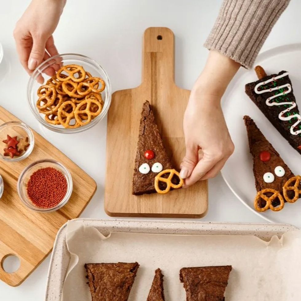 Cookie + Cake Decorating Party