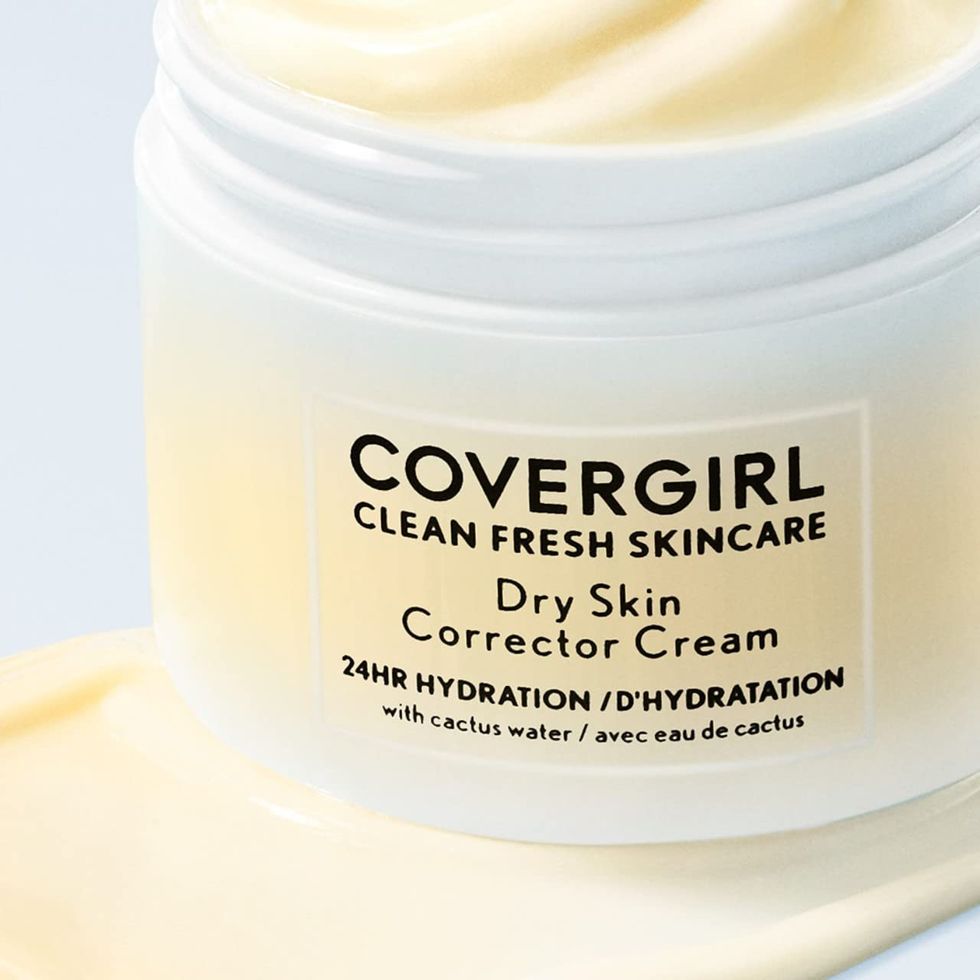 Covergirl Clean Fresh Skincare Dry Skin Corrector Cream