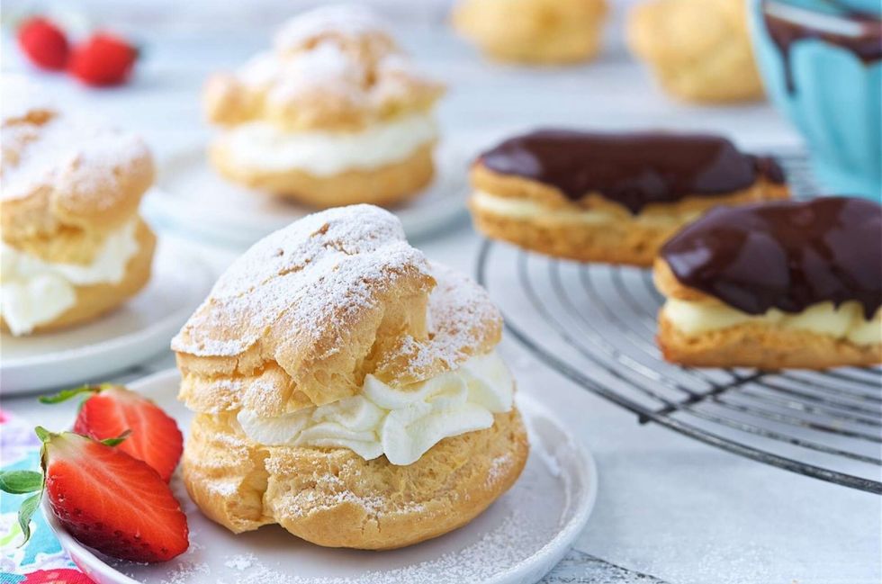 Cream Puffs and \u00c9clairs