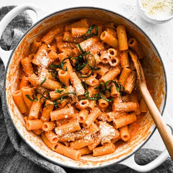 creamy roasted red pepper pasta