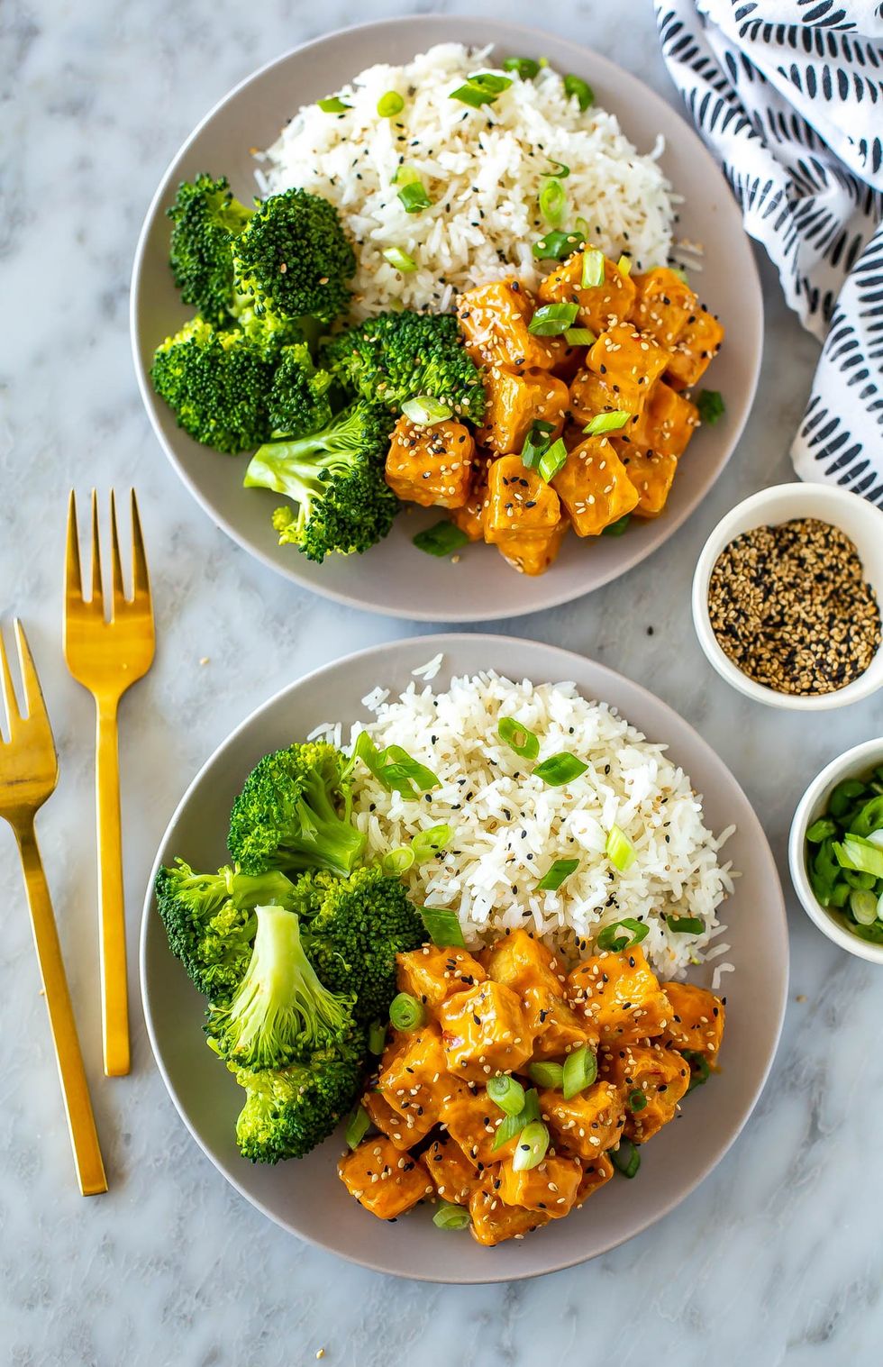 Crispy Air Fryer Tofu