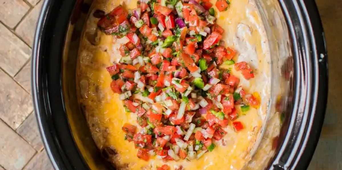 Slow Cooker Corn and Jalapeno Dip - Damn Delicious