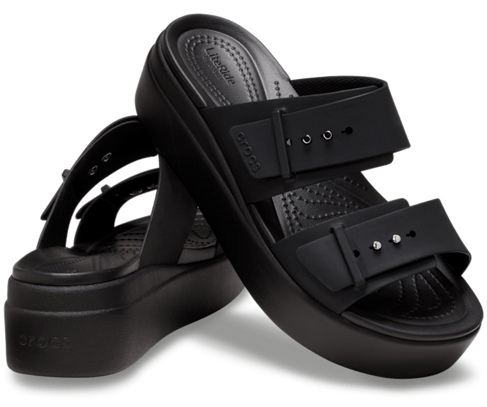 Crocs Brooklyn Buckle Sandals