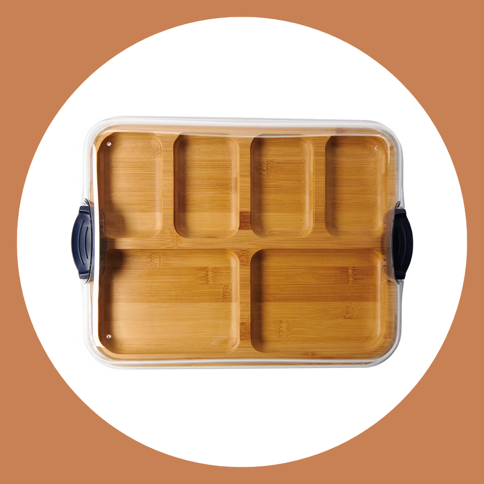 Crofton To-Go Charcuterie Board