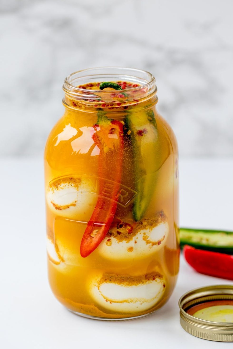 curried-pickled-eggs-step-4-3