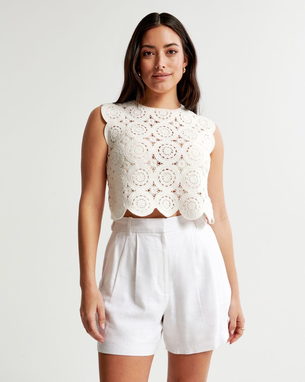 Curve Love A&F Sloane Tailored Linen-Blend Shorts