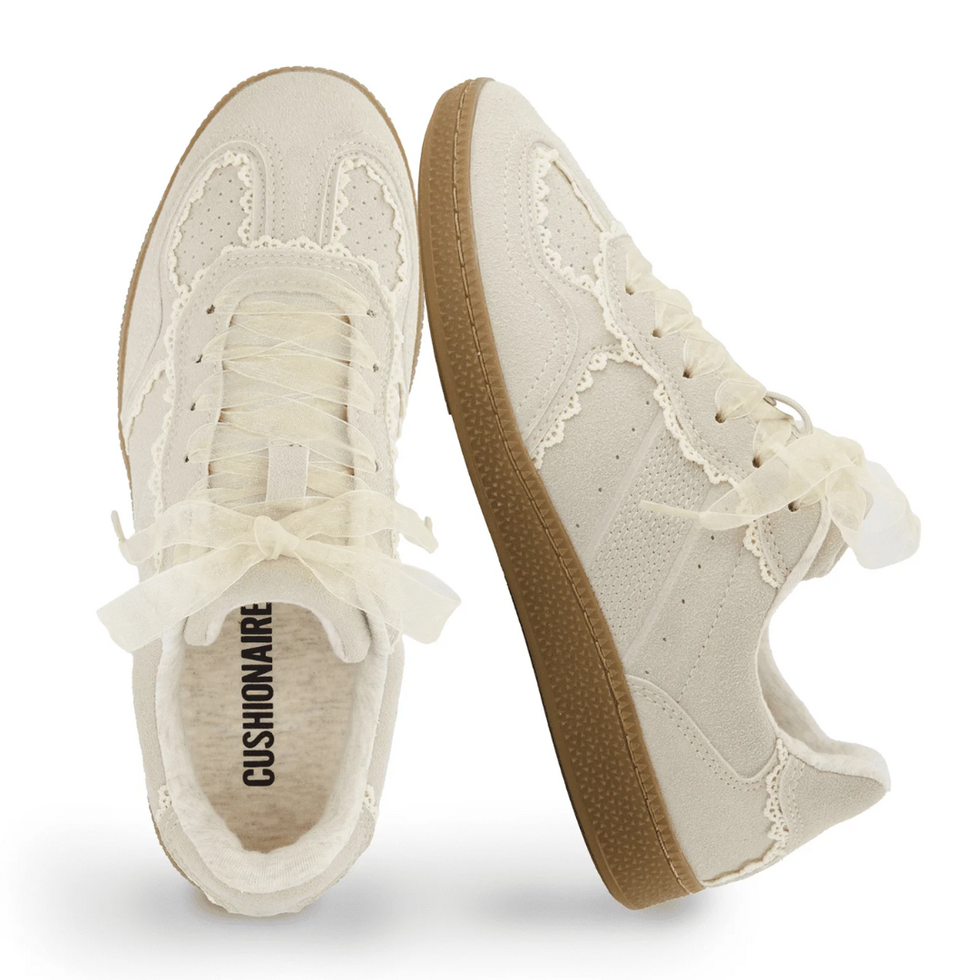 Cushionaire Belinda Lace Sneakers