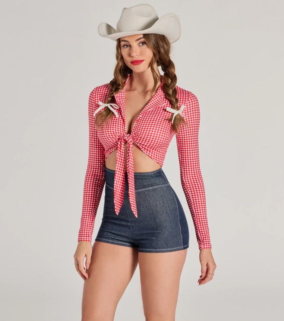 Cutie Cowgirl easy halloween costumes from windsor
