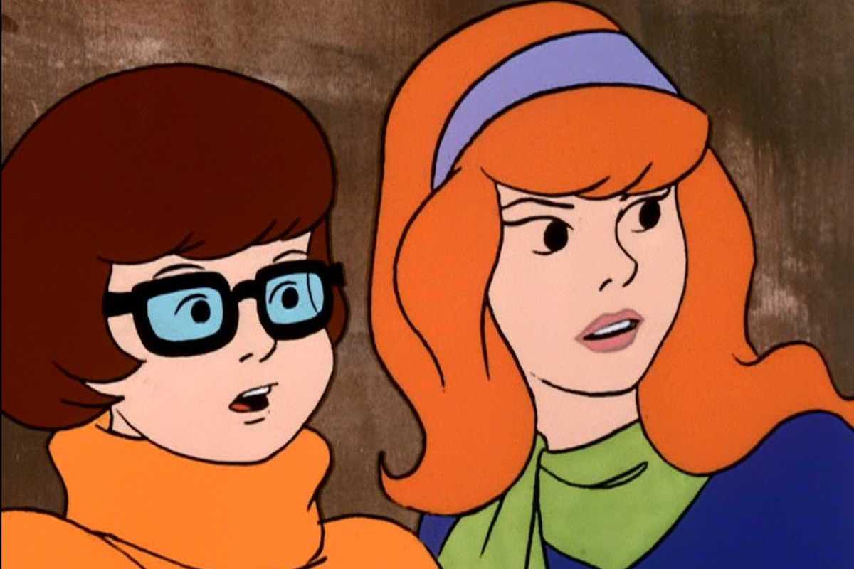 daphne and velma scooby-doo