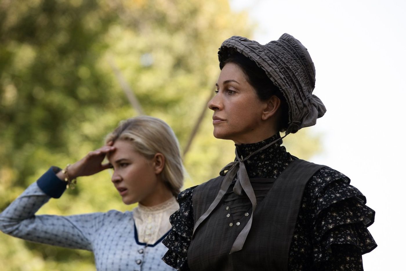 Dawn Olivieri as Claire Dutton in '1883'
