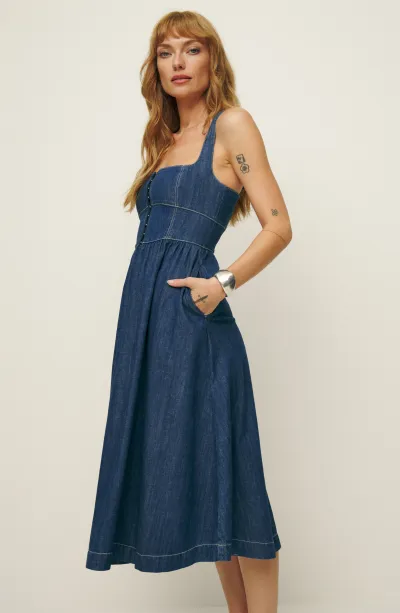 Spring Fashion Alert: Denim Dresses Are Your New Must-Have