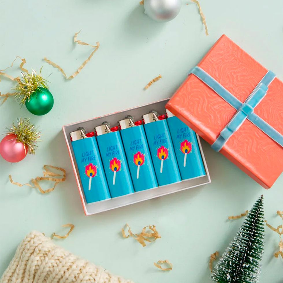 Design My BIC Lighters