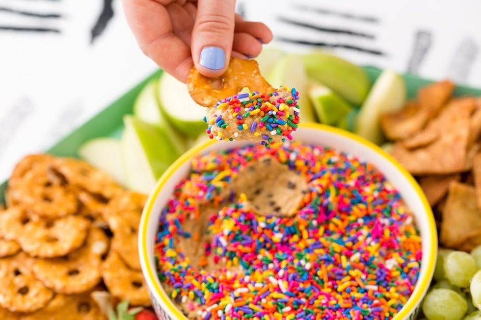 desserthummuspretzel