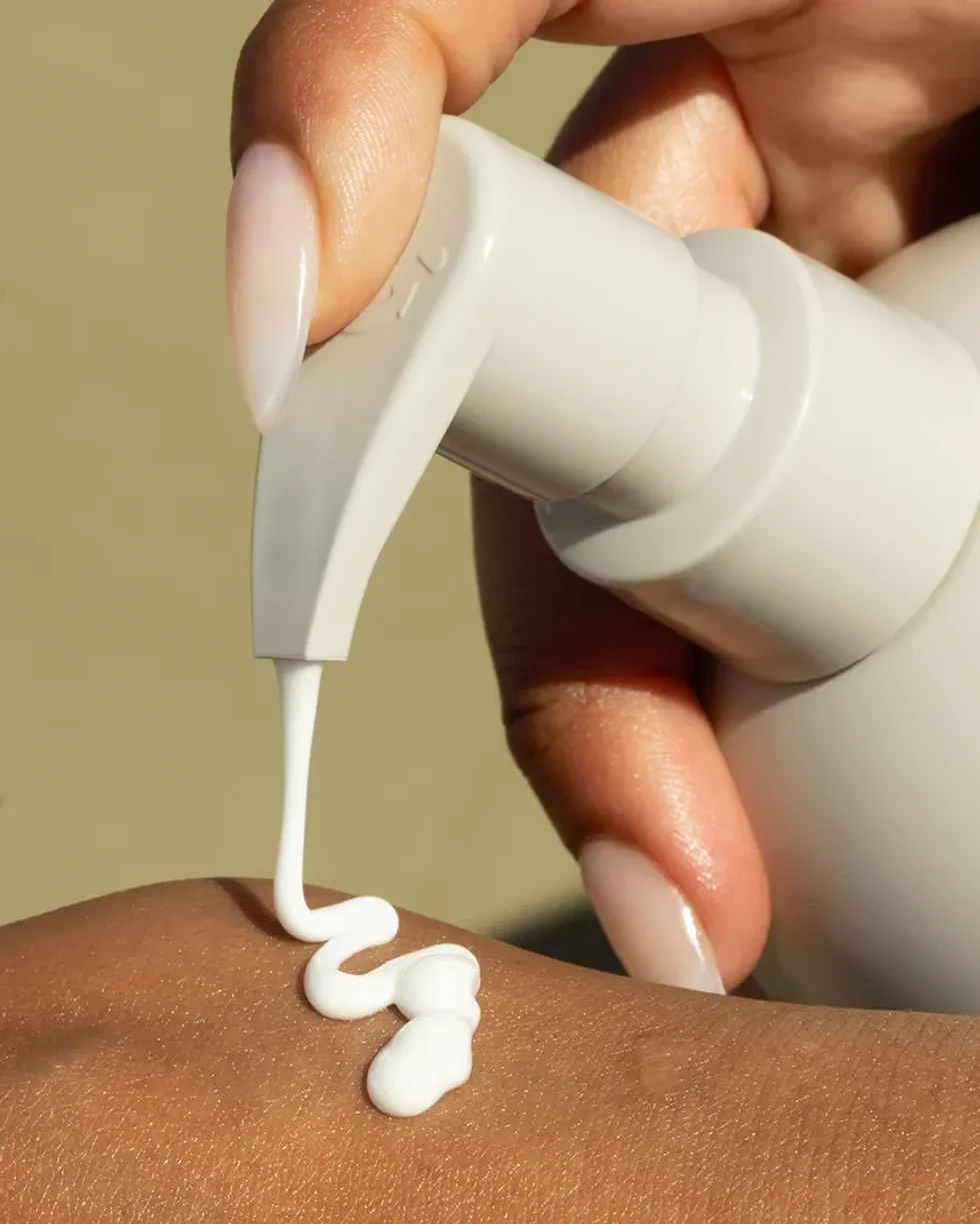 Dezi Skin Body Gloss Ultra-Rich Body Lotion