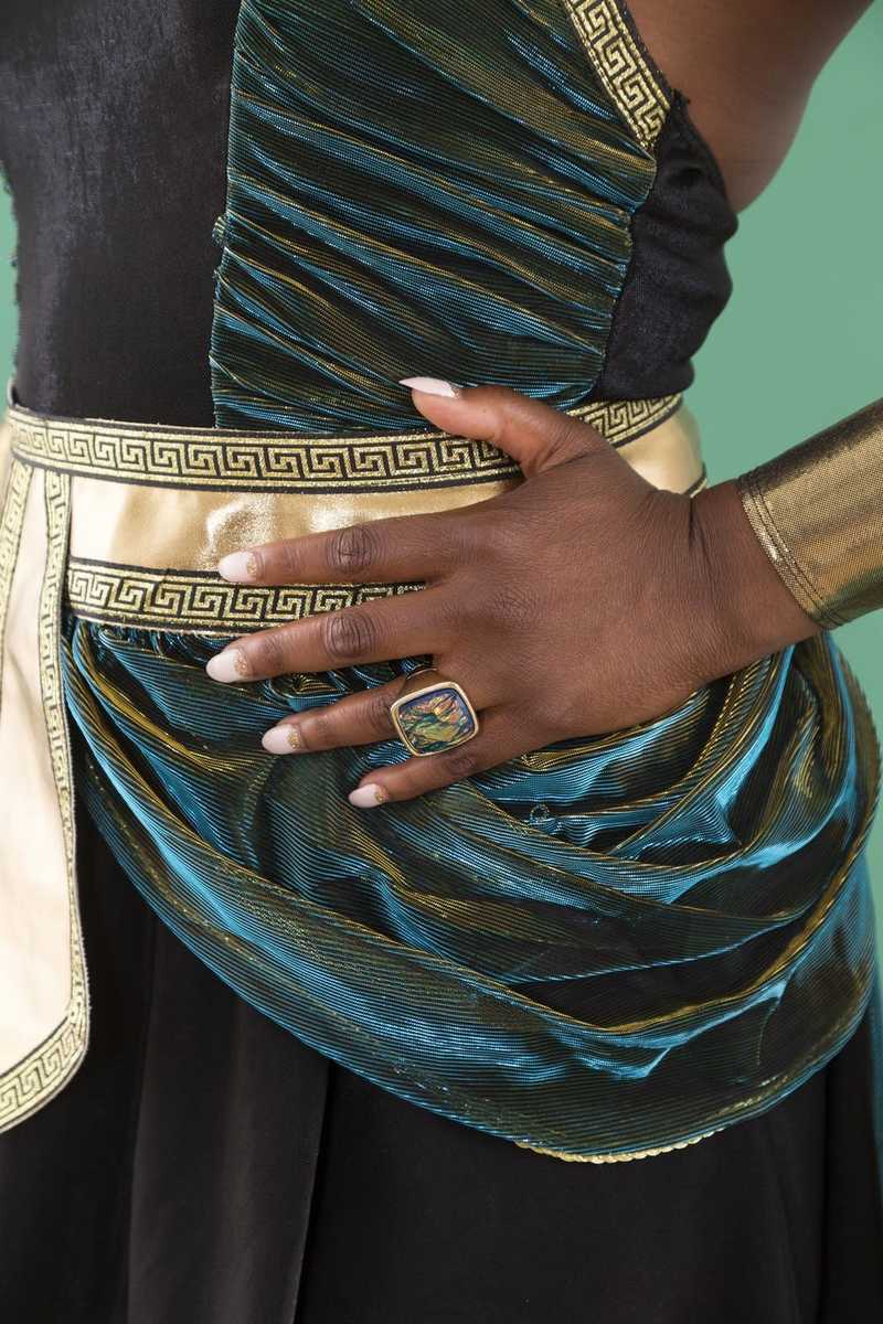 Stunning Cleopatra Costume: Easy Yet Chic! - Brit + Co