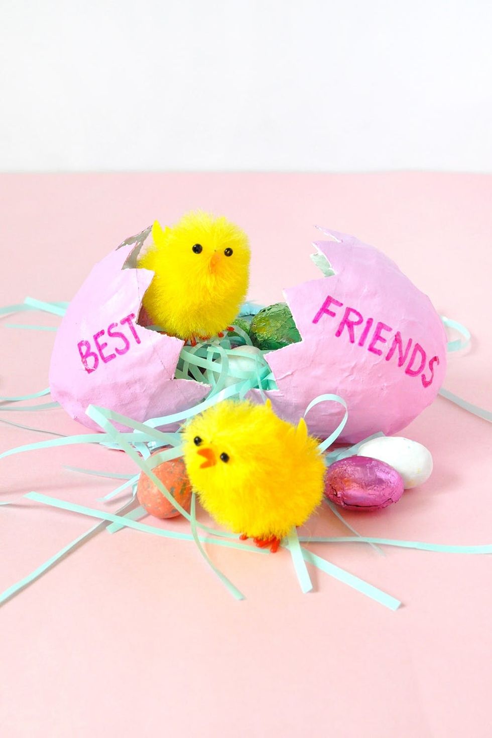 DIY BFF Easter Centerpiece