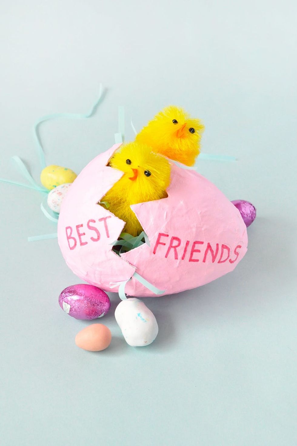 DIY BFF Easter Centerpiece