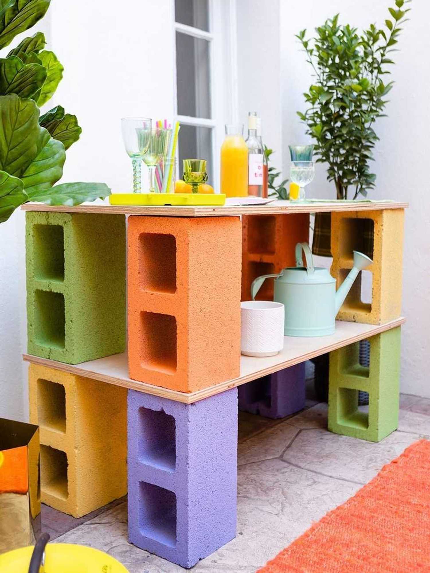 This DIY Cinder Block Bar Is The Ultimate Patio Upgrade - Brit + Co