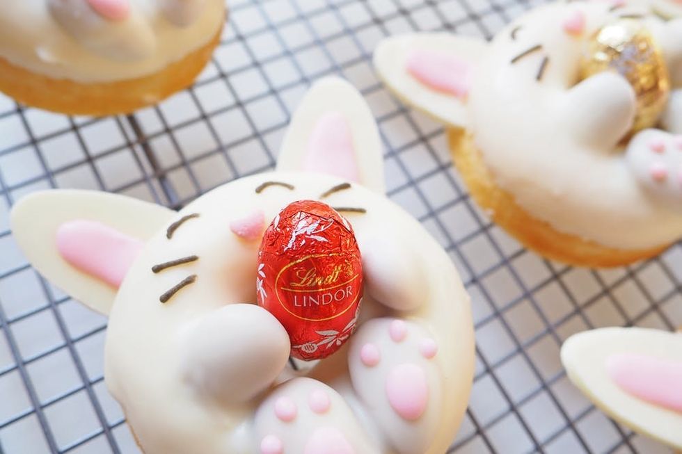 DIY Easter Bunny Donuts Recipe