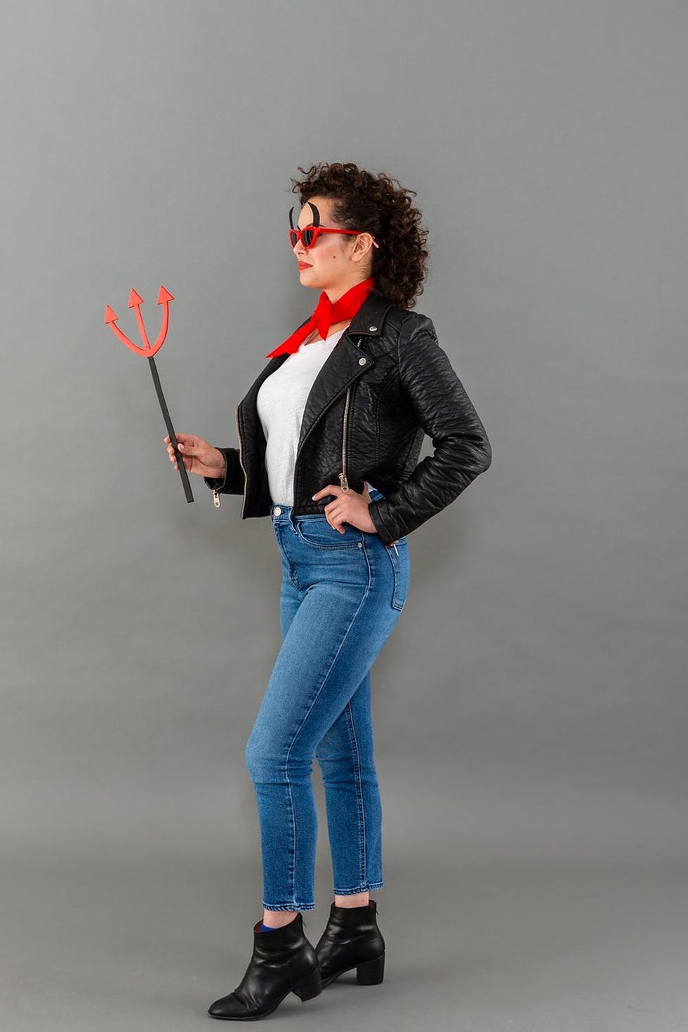 DIY Easy Retro Devil Halloween Costume
