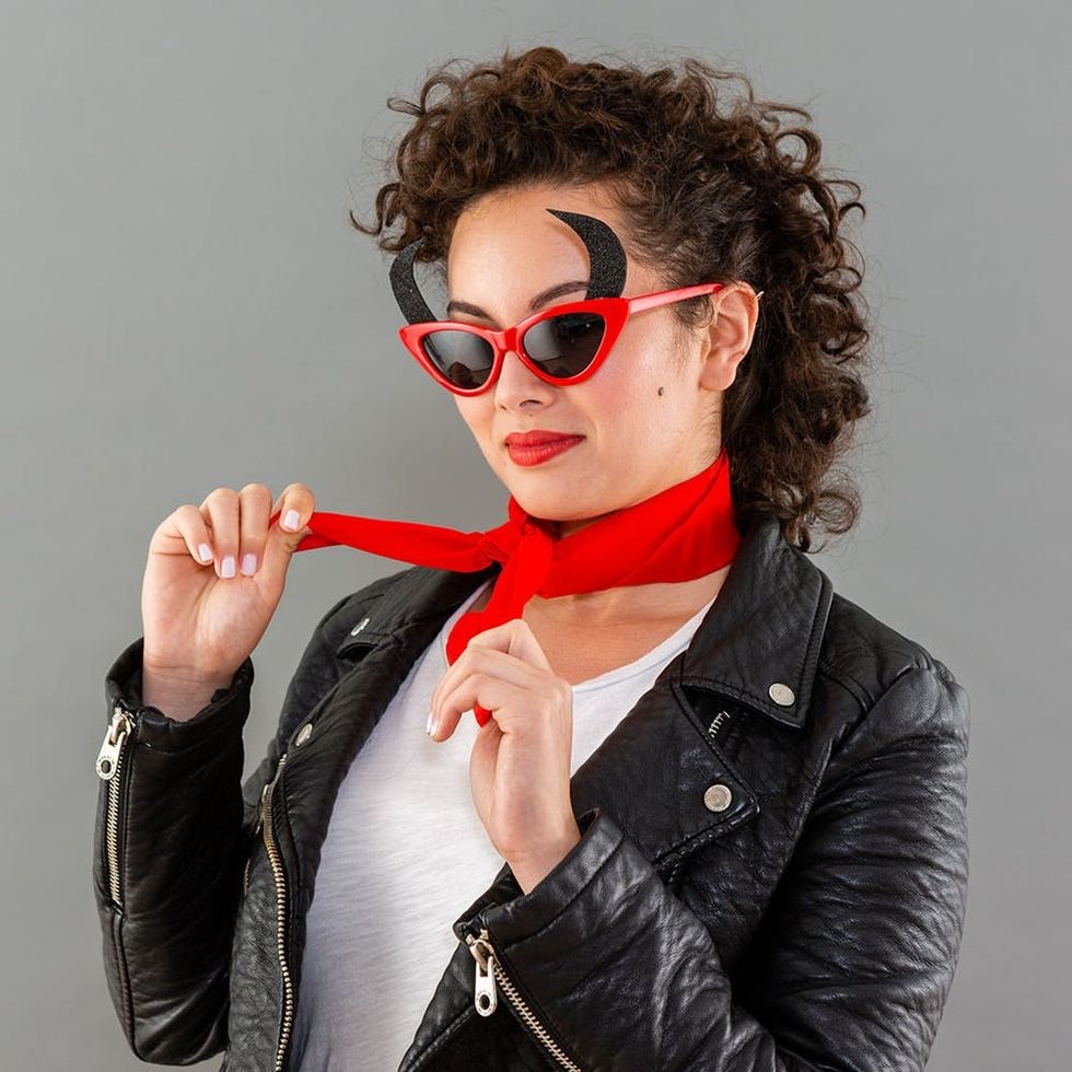 DIY Easy Retro Devil Halloween Costume