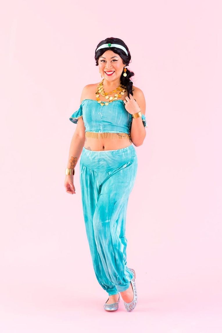 Princess Jasmine Halloween Costume Adults 2022 Take A Flying Carpet Ride With This Diy Jasmine Halloween Costume Brit Co