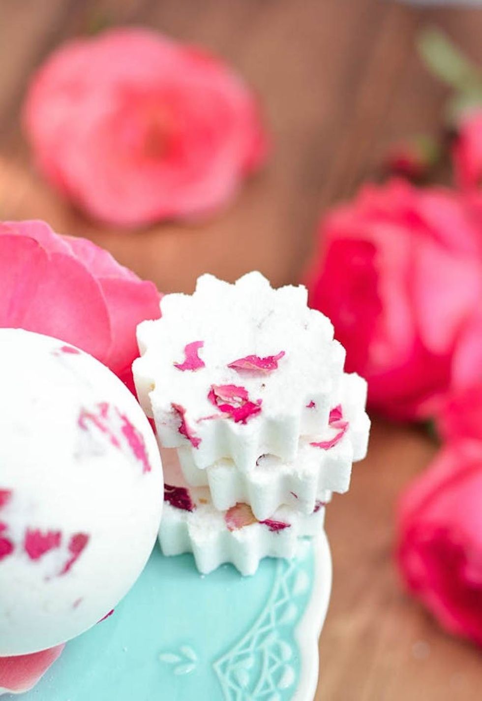 DIY-Rose-Milk-Bath-Bomb