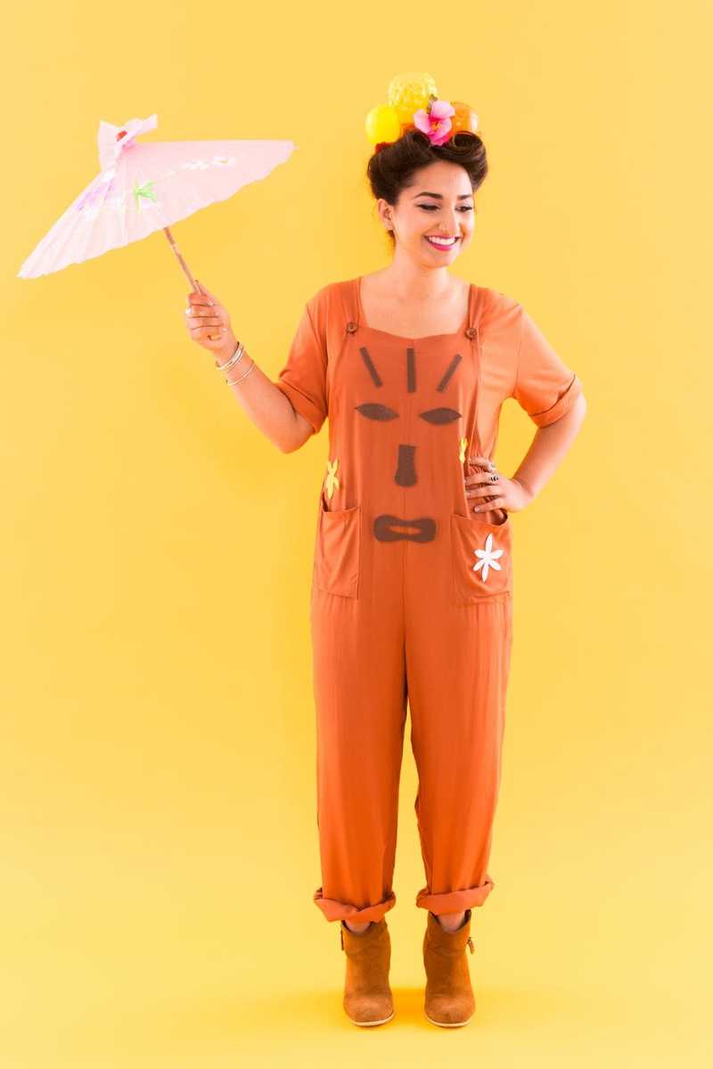 DIY Cocktail Party Costumes: Spooky & Chic! - Brit + Co