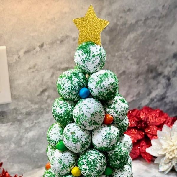 donut christmas tree Chef Genevieve LaMonaca