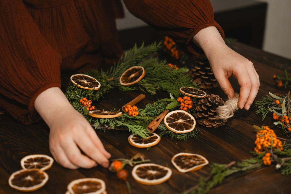 dried orange garland