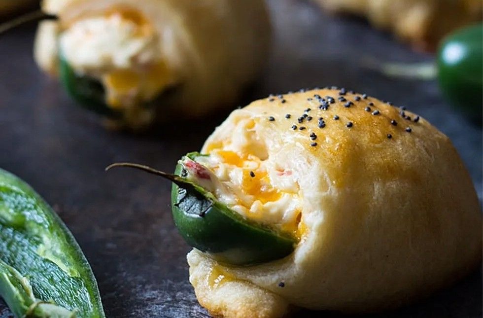 Easy Cheesy Jalape\u00f1o Poppers