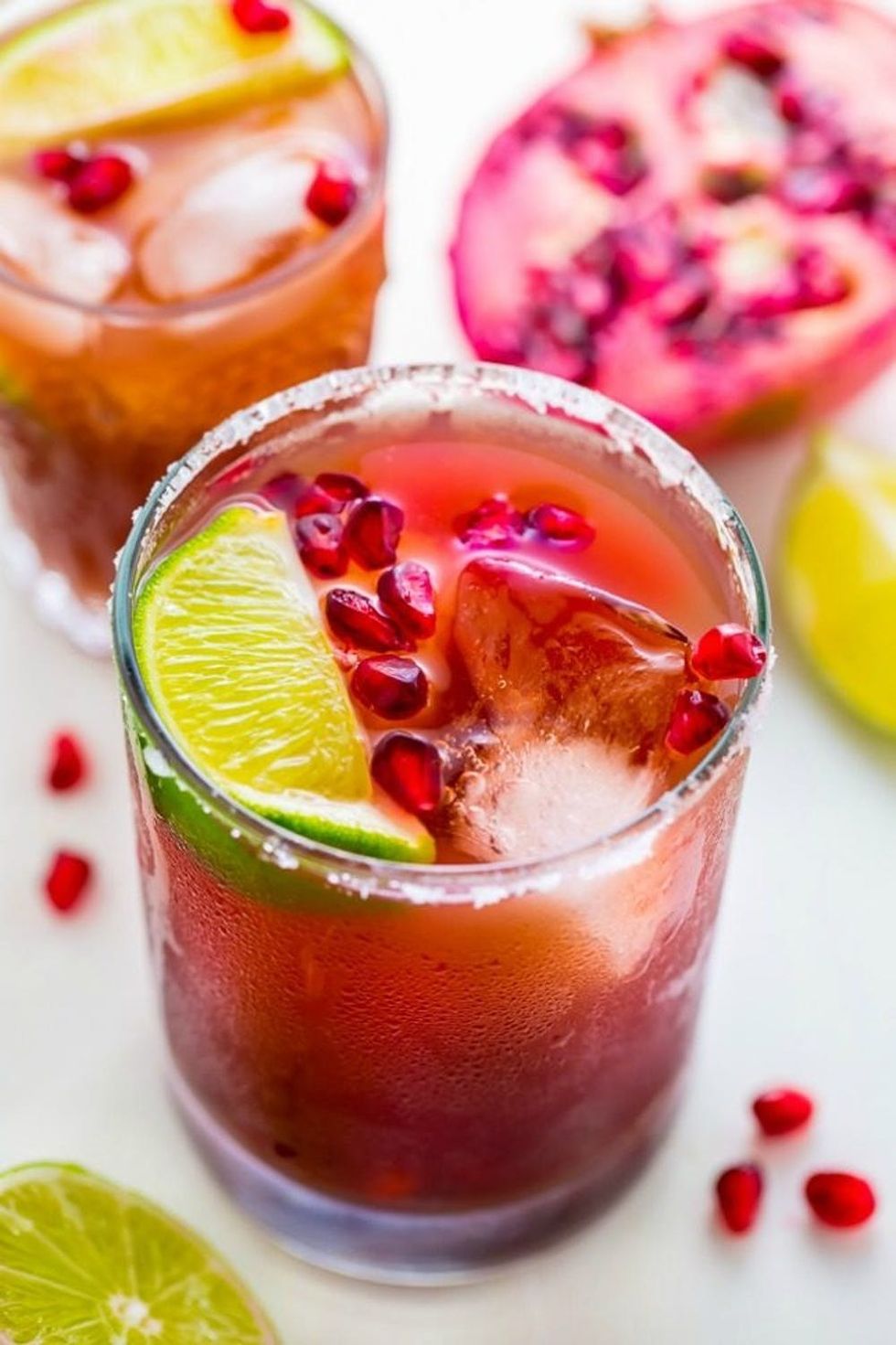 Easy Pomegranate Margaritas