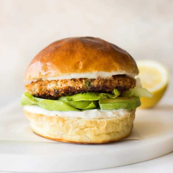 Easy Salmon Burger