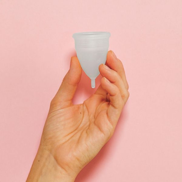 eco-friendly menstrual products to reduce waste