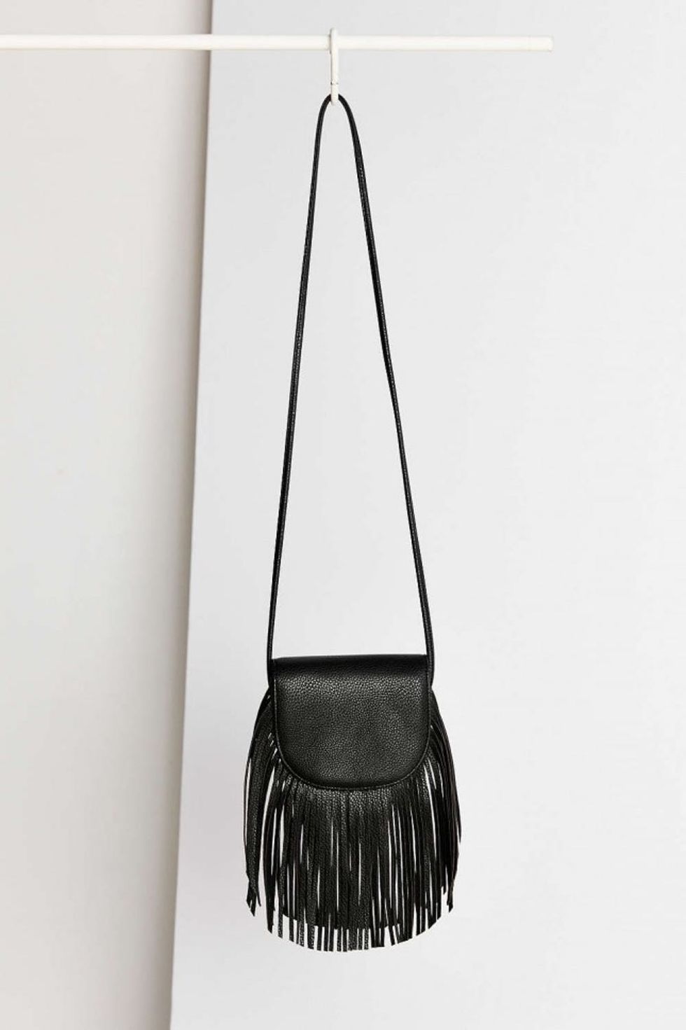 ecote-fringe-bag