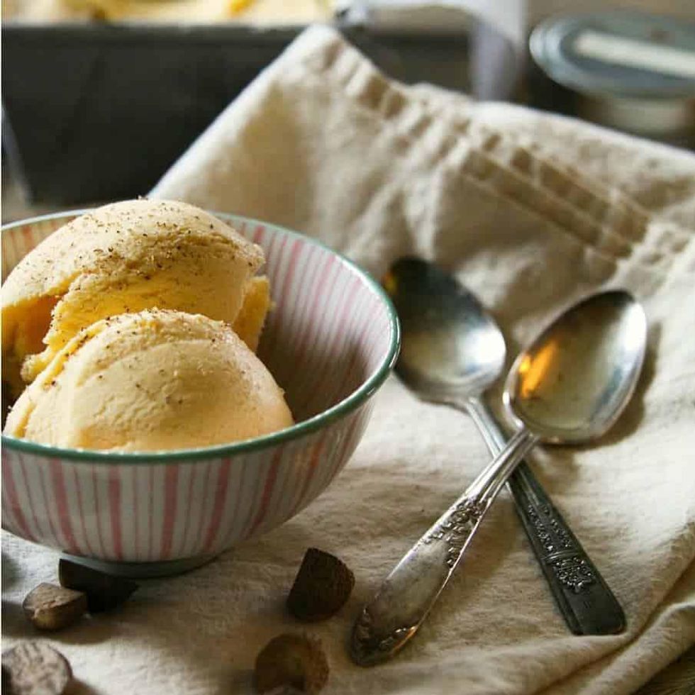 Eggnog Ice Cream