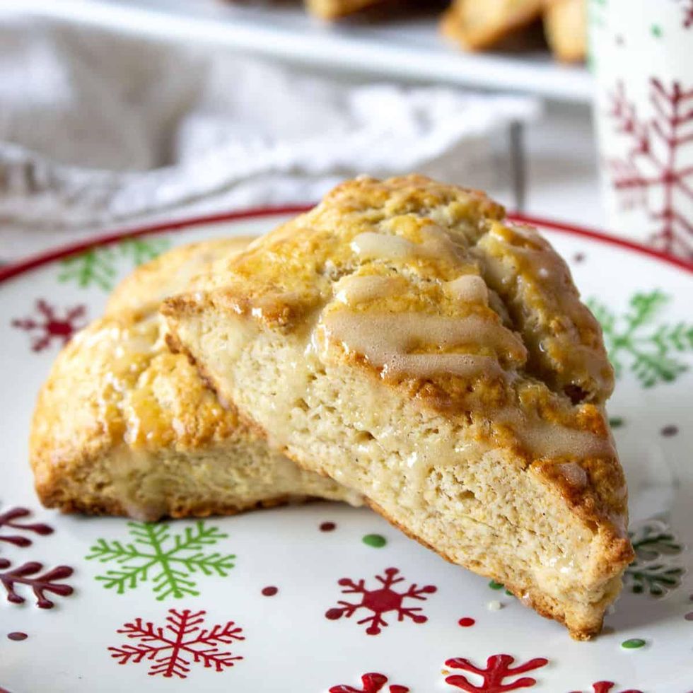 Eggnog Scones
