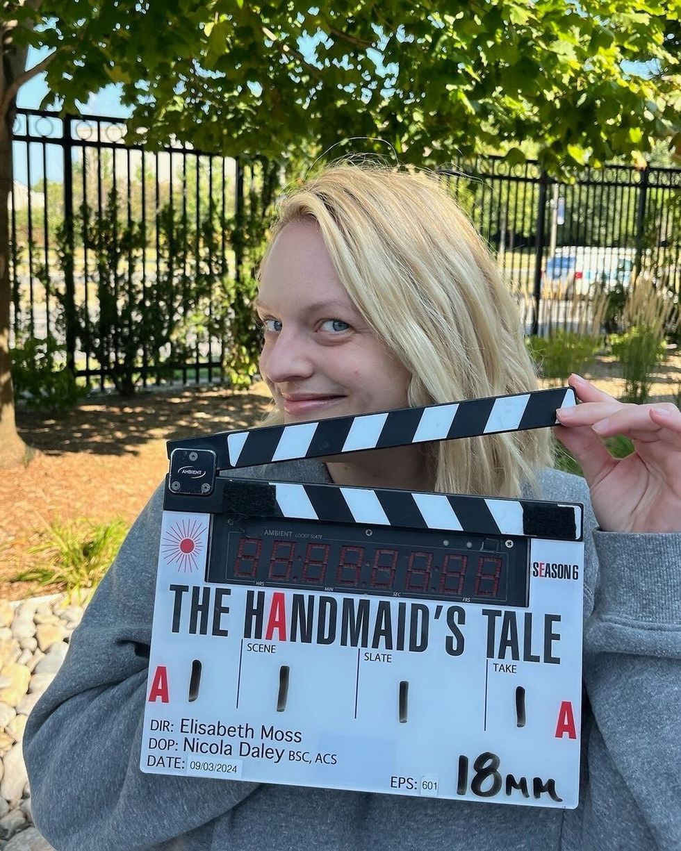 elisabeth moss the handmaid's tale