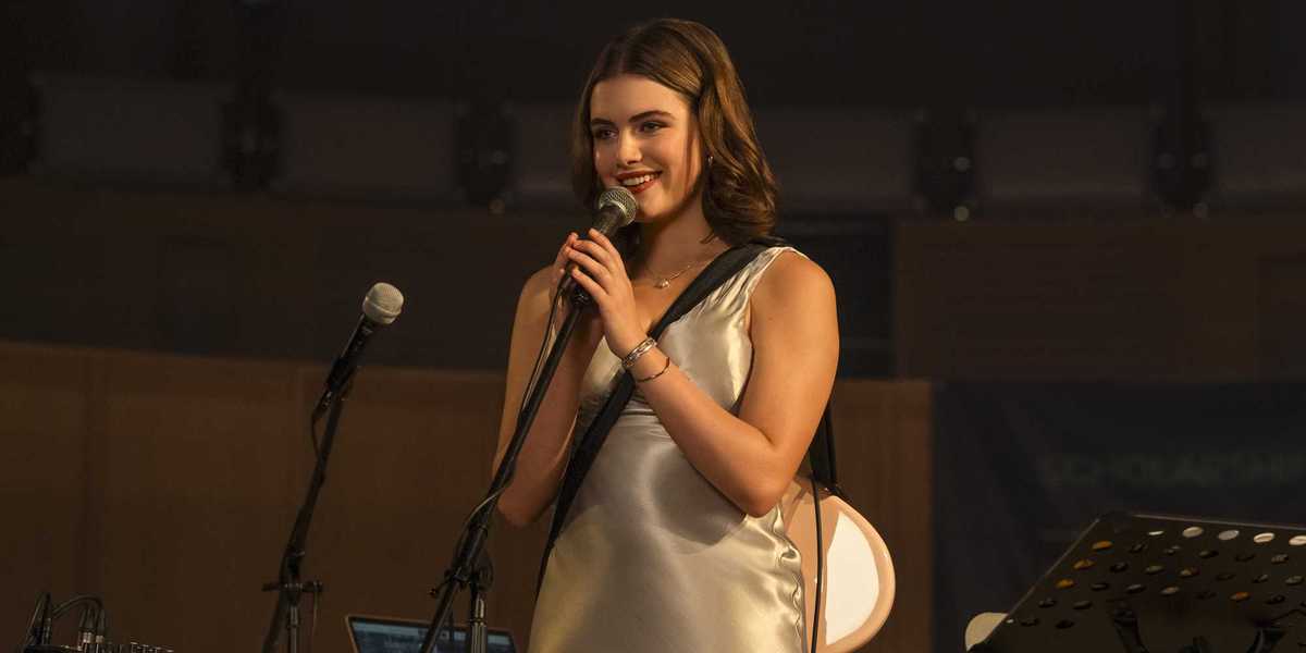 ella bright as hannah