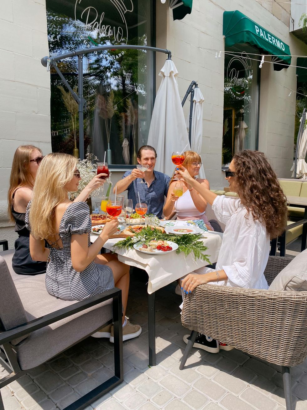 embarrassing things to do on a group trip