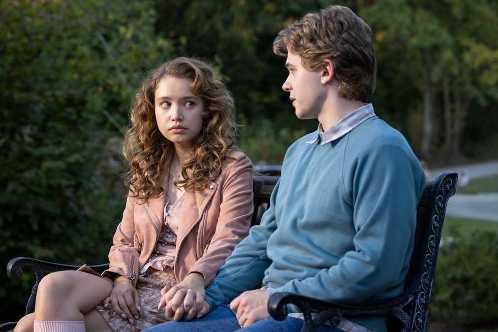 Emilijia Baranac and Igby Rigney in The Midnight Club