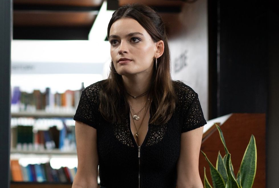 emma mackey in 'sex education'