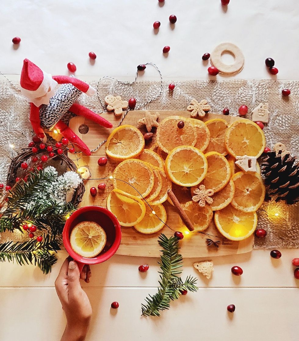 everything you need to make your own diy orange garland