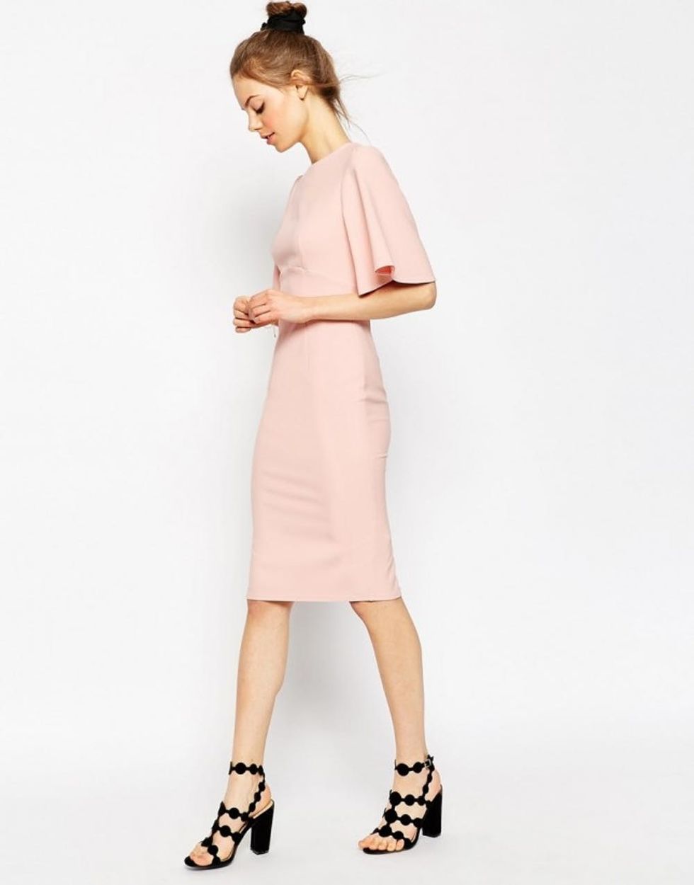exaggerated-sleeve-dress