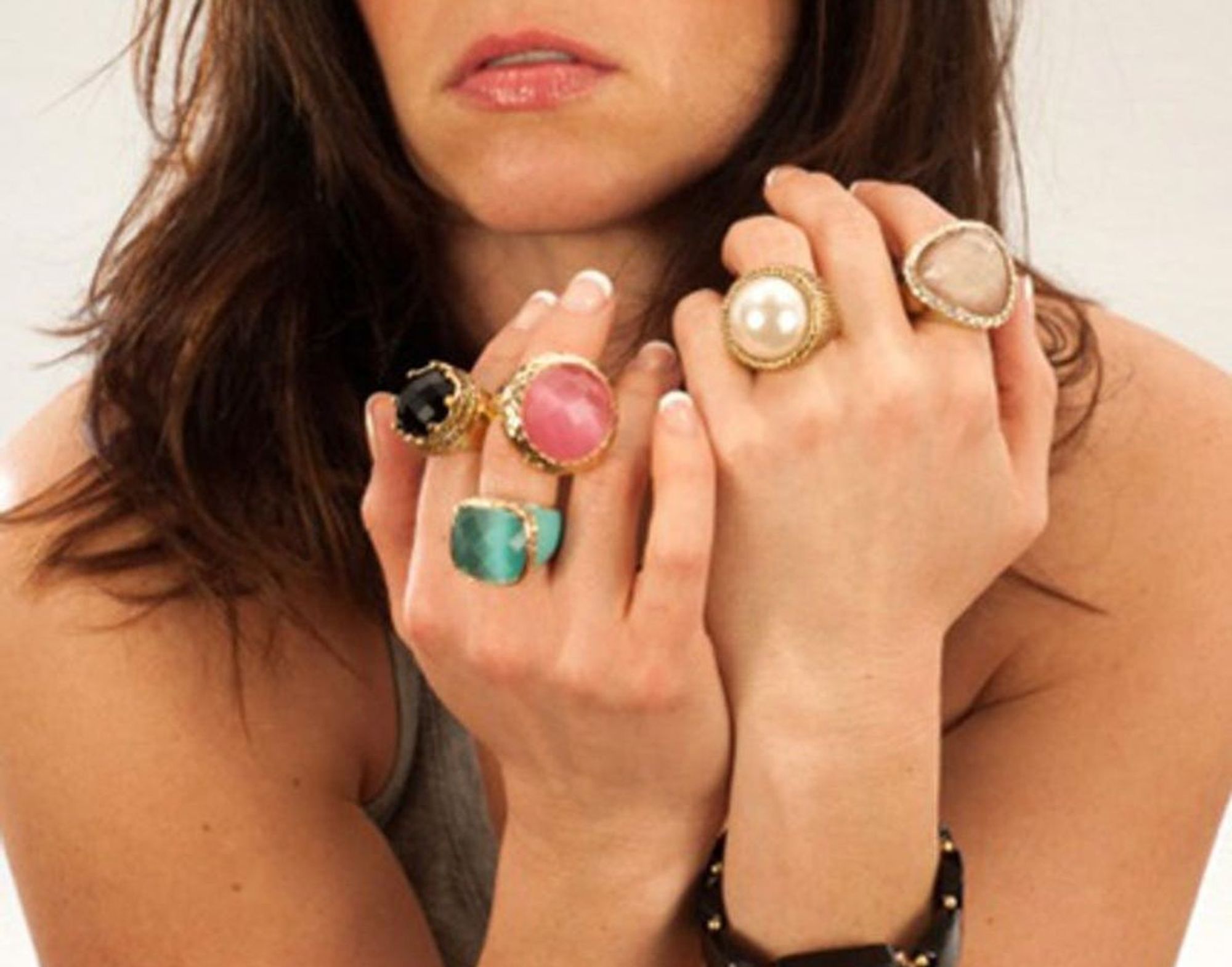 Stay Connected With This New Smart Jewelry Line Brit + Co