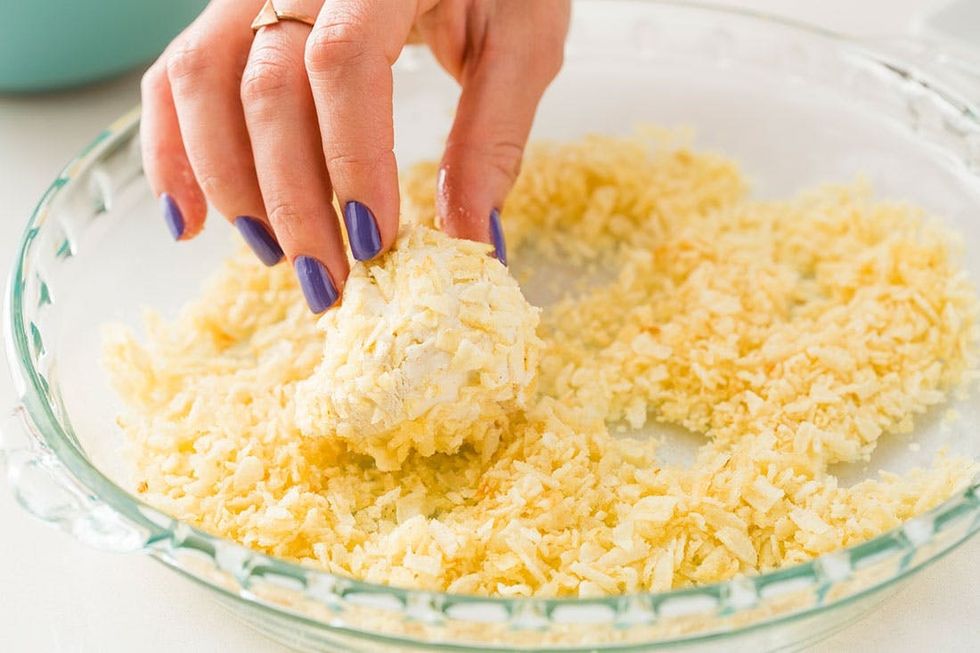 Crunchy FriedStyle Ice Cream FTW! Brit + Co