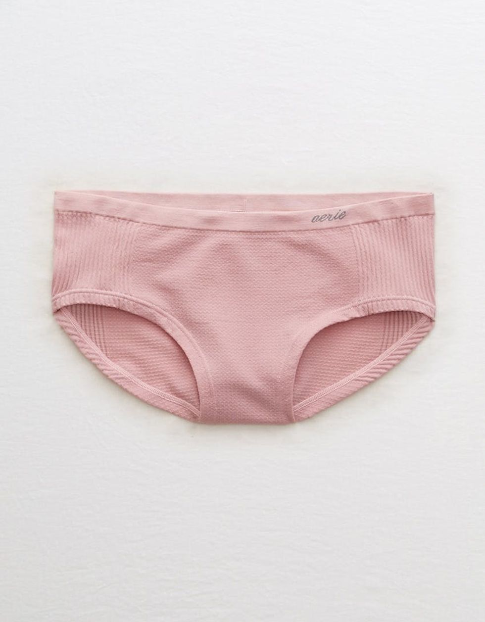 Yes, These Are the Best Pairs of Underwear to Wear With Leggings Brit