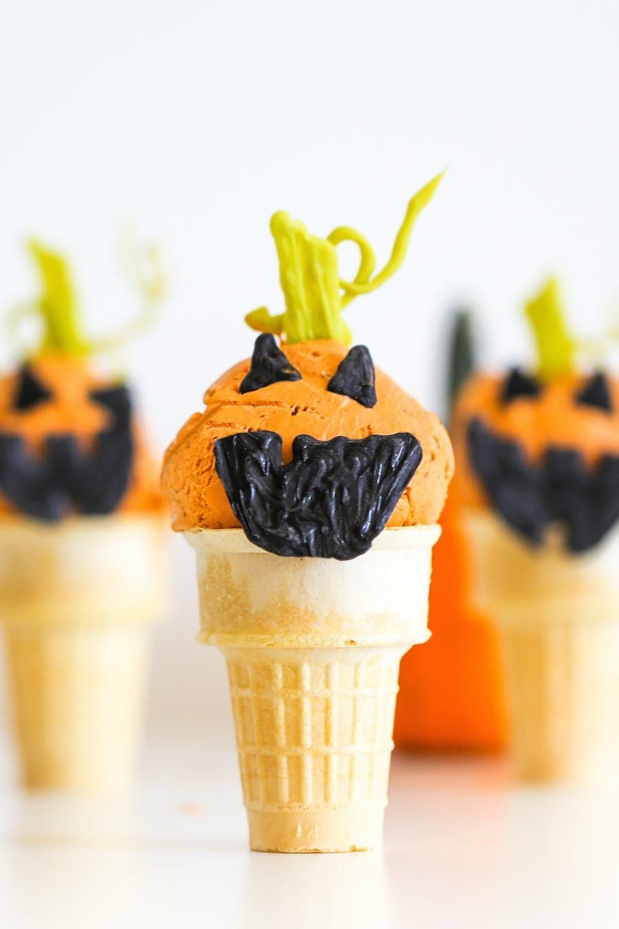 Jack-o-Lantern Pumpkin Ice Cream Halloween recipes